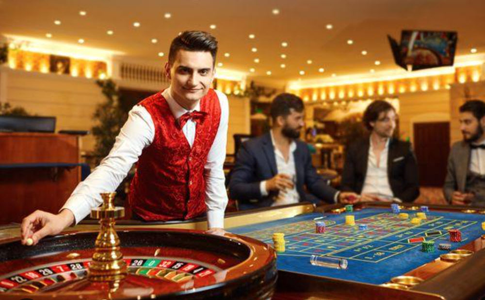 Croupier : un métier qui recrute avec 12 postes au Casino Barrière de Toulouse